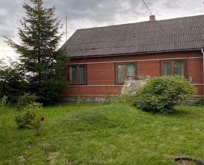 Затишний будинок у селі недалеко від м. Нововолинськ