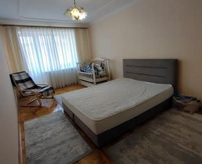 Продаж гарної 3 х кім квартири в Ужгороді!