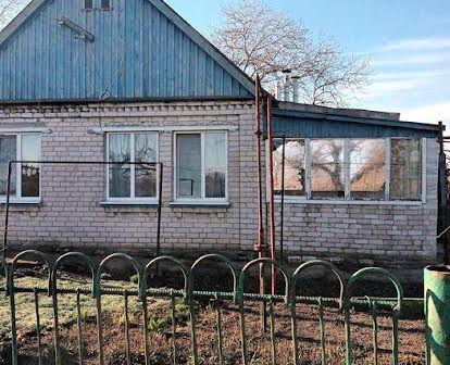 + Продам кирпичный  дом в селе Сергеевка, жилой  14 000 дол.