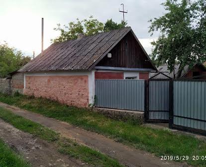 Продається будинок у селі Жванець..