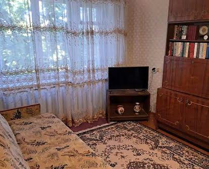 Продам СВОЮ 3 - комнатную квартиру в Приднепровске