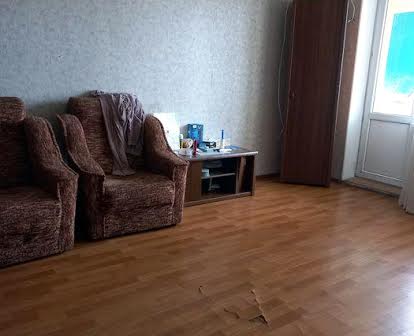 Продам 2 кімнатну квартиру 9 поверх Коротченко