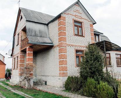Продам дом поселок Хорошево Харьковская область