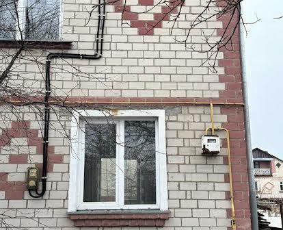 Продам дачний будинок (Нова Українка)