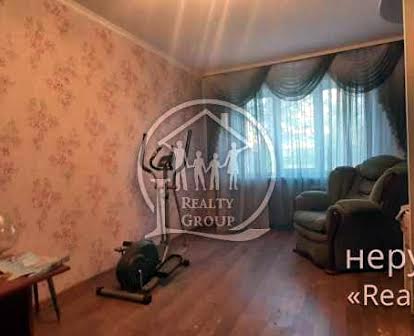 Продам 4-кім. квартиру на Миколаївському шосе (Карачуни). Ціну знижено