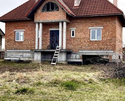 Продам будинок в селі Гореничі, вул. Сологуба, без комісії