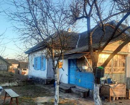 Продається будинок с.Лутава, Чернігівська область. Ціна 14.000$ Торг.