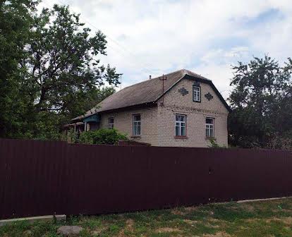 Продам будинок в селі Углуватка