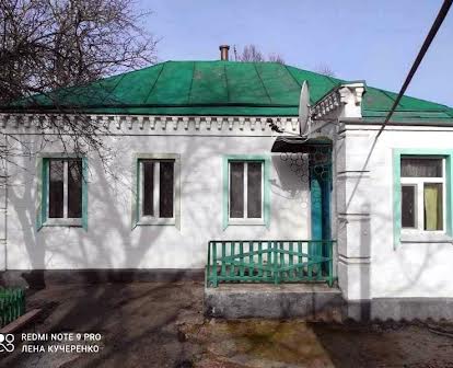 Продажа 5-ти кімнатного будинку в смт.Петриківка.