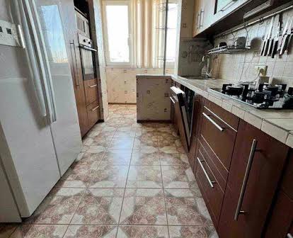 Укомплектованная 3х комнатная квартира на Крымской за 43 000