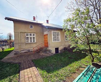 Продається будинок у мікрорайоні по вул.Львівській(р-н Колібрісу).