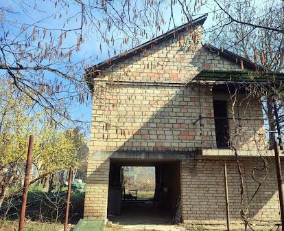 Продам дом, дачу с камином возле леса 7 км от Києва