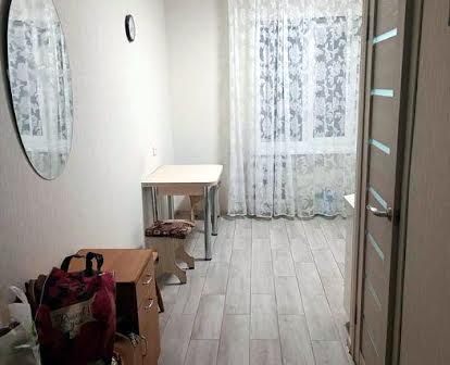 Сдается однокомнатная квартира с ремонтом на поселке Котовского