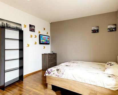 Продам 1 комнатную квартиру центр Мост-сити апартаменты готовый бизнес