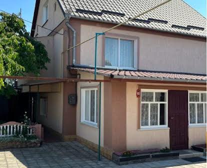Продається будинок в предмісті село Корчак.