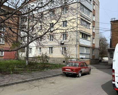 Однокімнатна квартира покращеного планування вулиця Ширшова