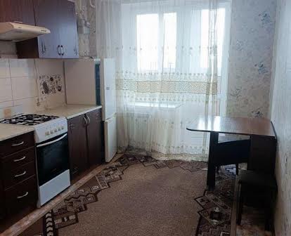 1 комнатную квартиру Высоцкого Суворовский район