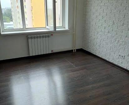 Продам 1 комнатную,ремонт,новый дом метро  Академгородок,Коцюбинское