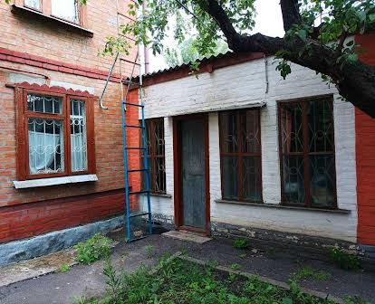 Продам двоповерховий будинок в 30 км від Полтави ТОРГ