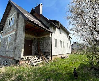 Продаж будинку в с.Скнилів (5 км від Львова)