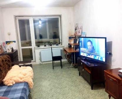 Продам 3-х кімнатну квартиру в Малій Данилівці