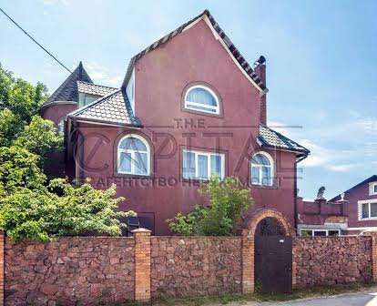 Продаж 3-поверхового будинку, Садова, Русанівські Сади, Дніпровський