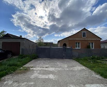 Продається будинок в с.Вершино-Камʼянка, Кіровоградська область