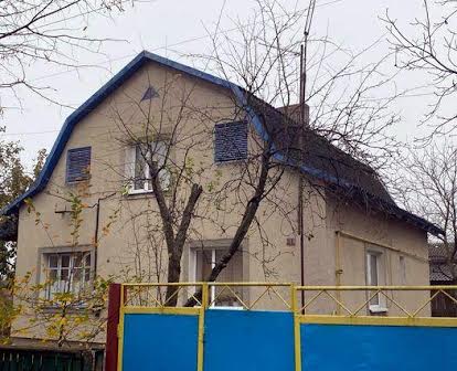 Будинок в селі Краснобірка