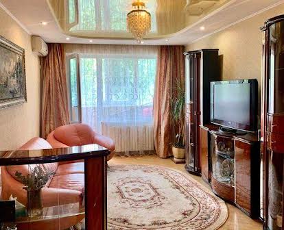 Продается 3 к квартира на Намыв по ул.Озерная Цена 46900 т..у.е.