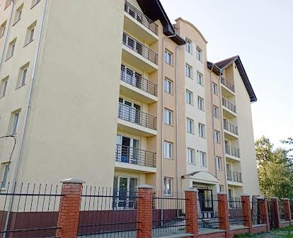 Нова сучасна квартира 44 м2 ЖК Хмельницького Берегово