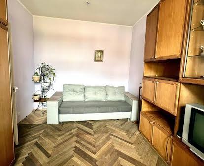 Продаж 2кімн квартири,розділеної на дві 1кімн  вул.Шараневича