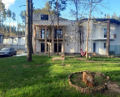Продам дом таунхаус Киев в лесу Бортничи