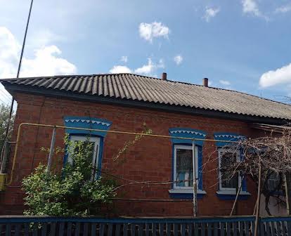 Продається цегляний будинок в селі Козацьке
