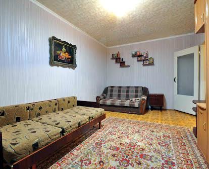 1-кімнатна квартира вул Павліченко поруч з АТБ