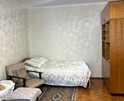 Оренда 1 кімнатної квартири в Центрі по вул. Руська