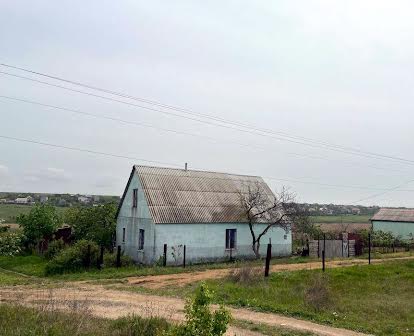 Продам дом в 20 км от Одессы
