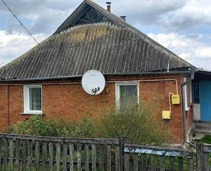 Продається будинок в селі Семенів Хмельницької області