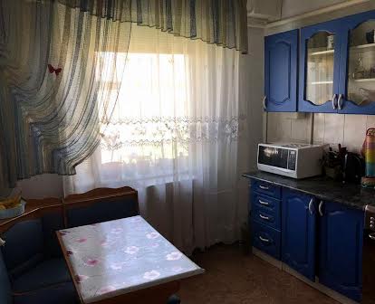 Продаж 2-кімнатної квартири м. Лебедин (Суми), район Воєнне містечко