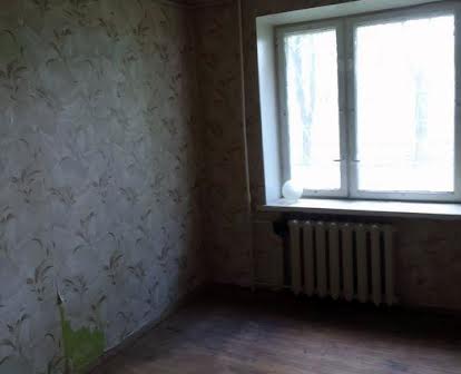 Продам 2-комнатную на Борщаговке, ул. Гната Юры-7в