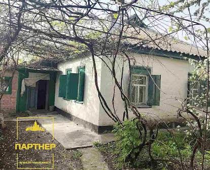 Продам  будинок  у  Кременчуцькому     районі   село    Максимівка