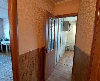 `Продам 2-кімнатну квартиру в центрі Кременчука.