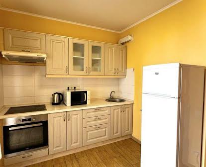 Продаж 2 кімнатної квартири з ремонтом, ЖК Акварелі-2, Вишневе