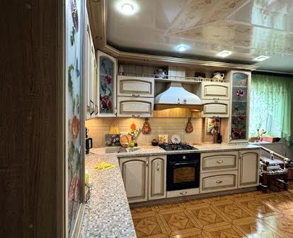 Дом в Украинке 5-комнатный 140м2 на 25 сотках очень уютный и красивый!