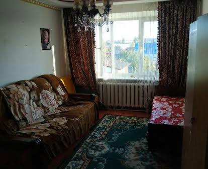 Сдам в оренду трикімнатну квартиру на Київський
