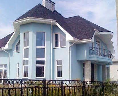 Продаётся элитный дом в охраняемом коттеджном посёлке "Зелений Гай"