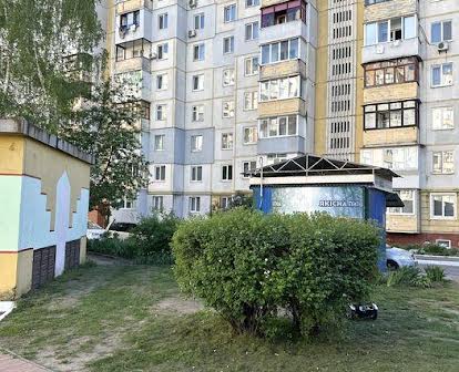 ТЕРМІНОВО 2 кім квартира на новому масиві Павліченко
