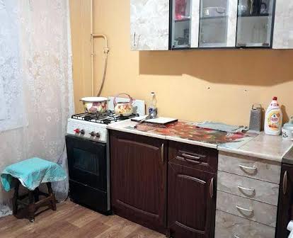 Васильків Продам 2-х кімнатну квартиру в районі базару