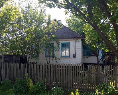 Продам дом в селе Латовка