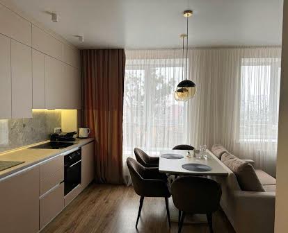 Продаж євро 2-кімнатної квартири з дизайнерським ремонтом Гостомель
