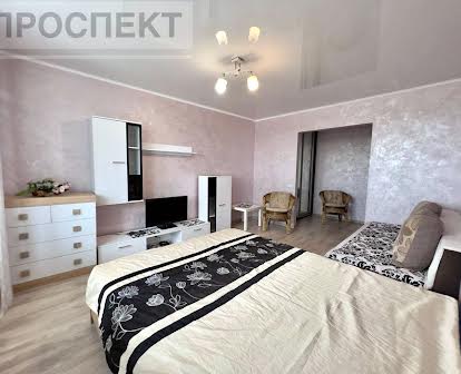 Продам 1 кімнатну квартиру з ремонтом вул. Іллінська (Р-н 3 лікарні).